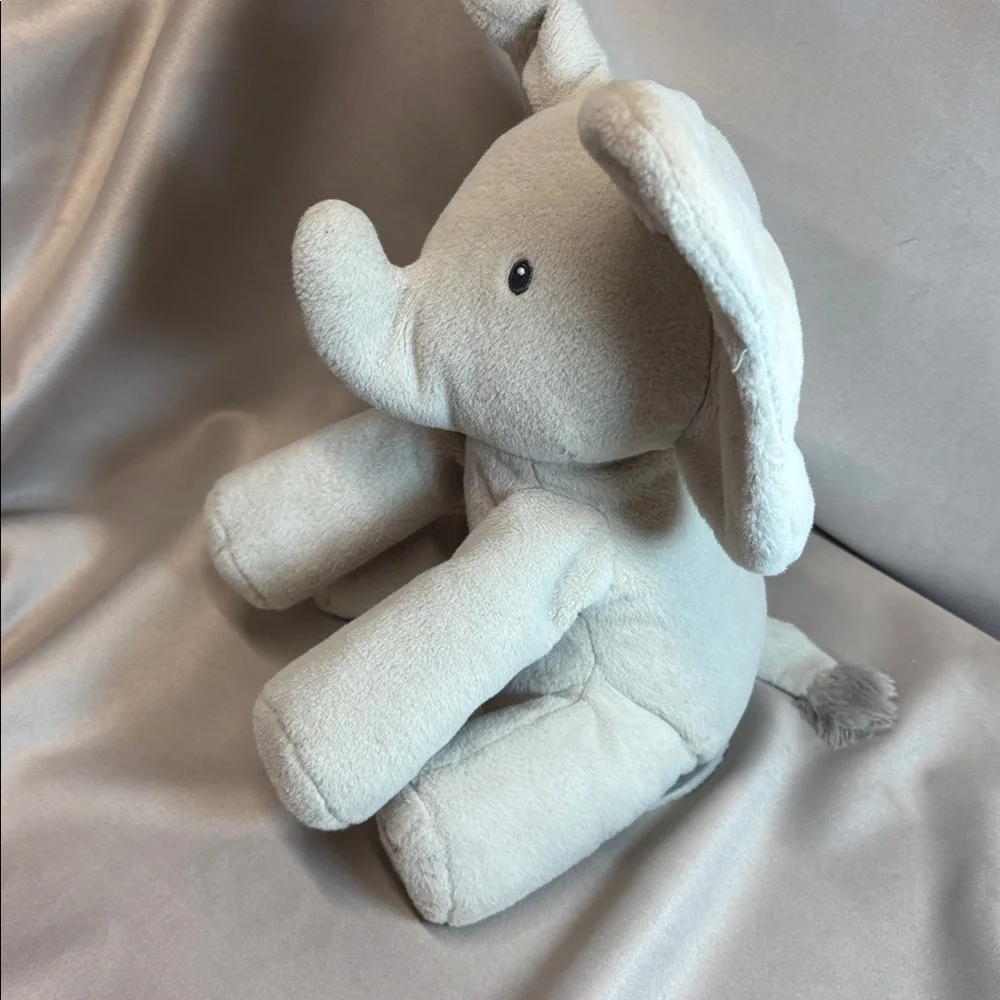 Gund Flappy the Elephant - Picture 9 of 10
